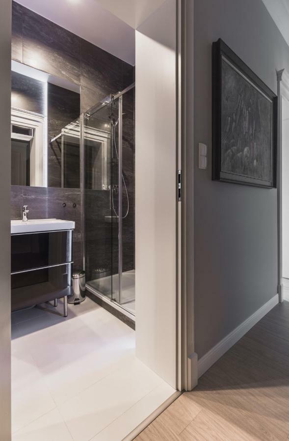 Location Apartamento *